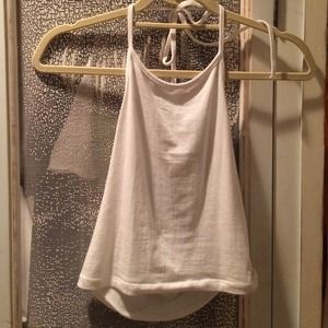 BRANDY MELVILLE HALTER TOP