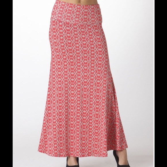 Too cute maxi skirt - Picture 2 of 4