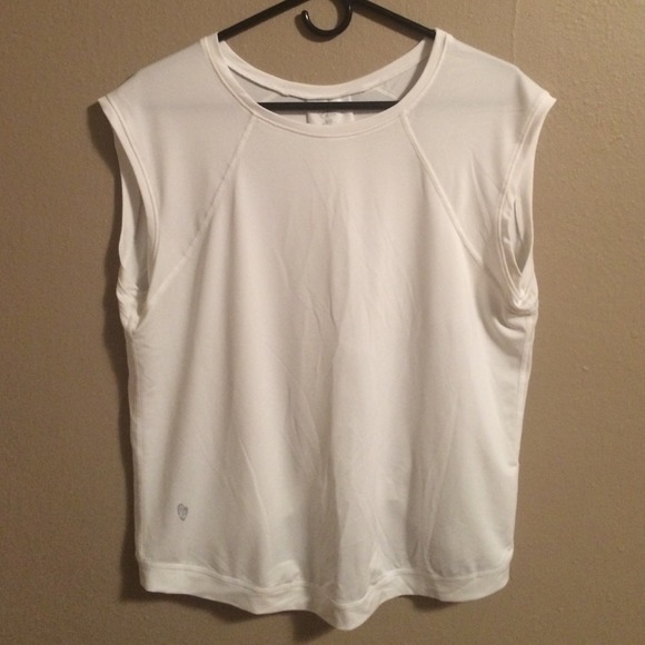 White workout top. - Picture 1 of 3