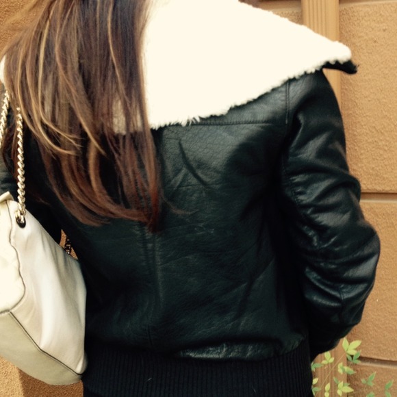 Sold Leather Collection Jacket - Picture 3 of 3
