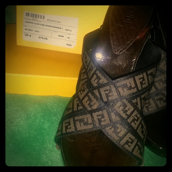 FENDI CLOG