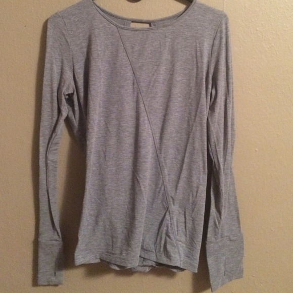 Grey long sleeve work out top - Picture 1 of 4