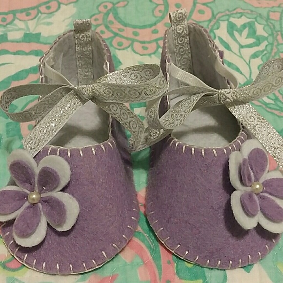6-9 month baby shoes - Picture 1 of 3