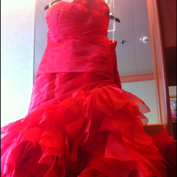 Red wedding dress