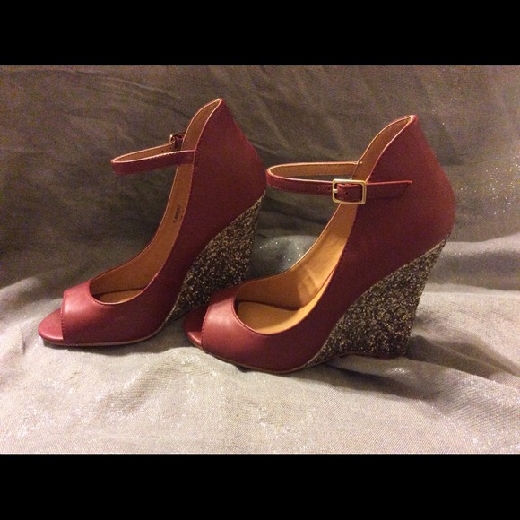 Paper Fox Shoes - Paper Fox Glitter Wedge