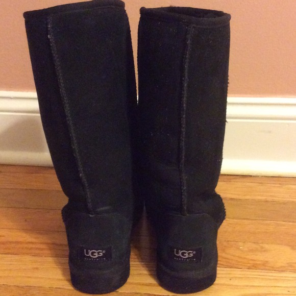 Classic Tall black UGG boots