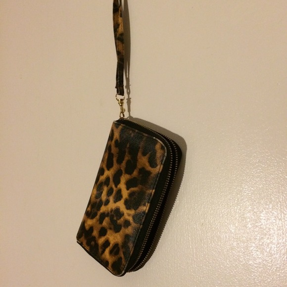 leopard print zipper wallet