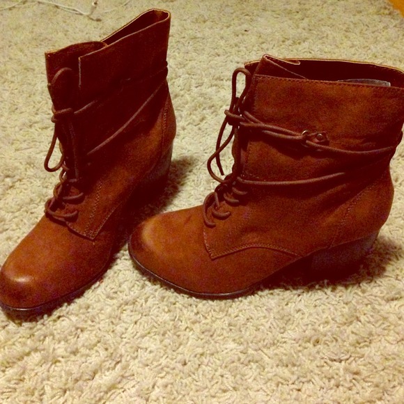 New ✨Suede brown heel boots