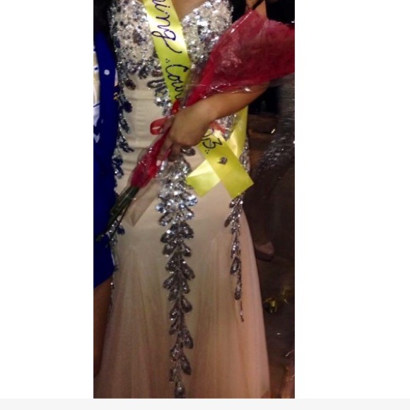 Pageant Prom dress size 4 - Picture 3 of 3