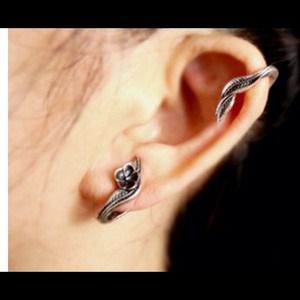 Brand new ear wrap earring