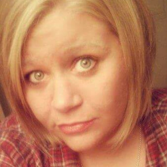 Stephanie ~ YOUR SELLER/BUYER !! - Picture 7 of 11