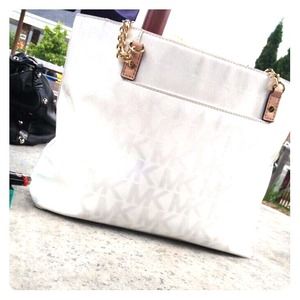 MK Monogram Bag ! 💯 AUTHENTIC !