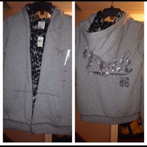 Sold on Ⓜ️️️️ercari