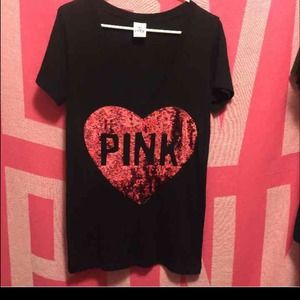 VS PINK Fashion show bling V neck tee