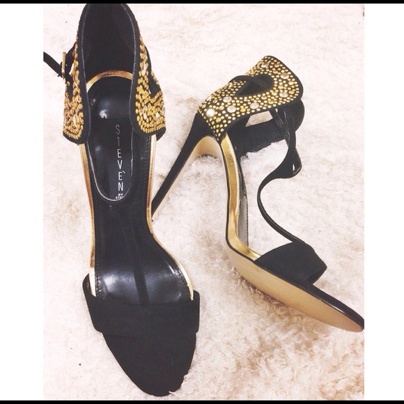 Steve Madden heels