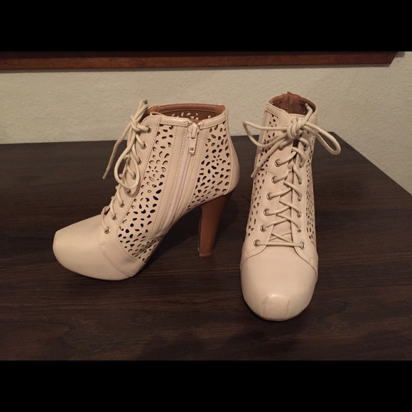 ✨Fall Booties✨ - Picture 3 of 4