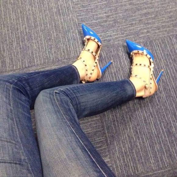 Valentino rockstud heel :) - Picture 2 of 4