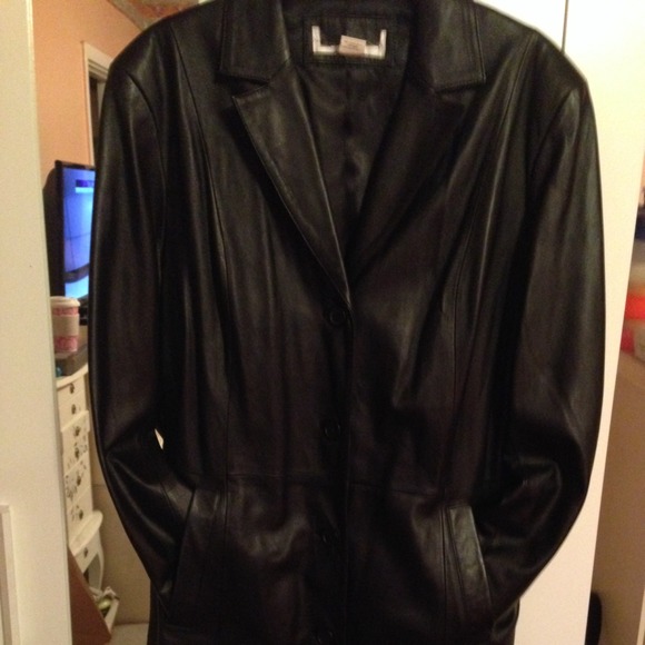 3/4 length leather coat
