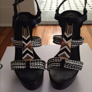 Aldo wedges