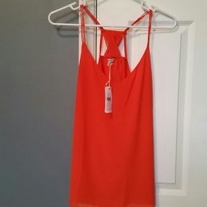 Very cute orange tank