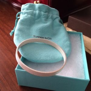 Tiffany & Co Mesh Bangle Authentic