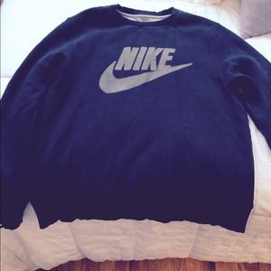 Nike sweatshirt