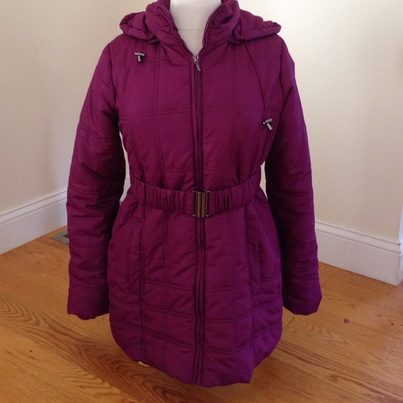 Purple maternity puff coat