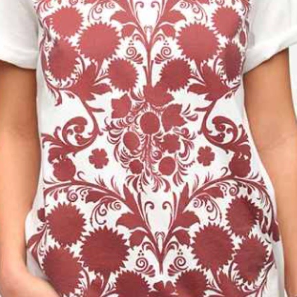 Printed vine floral boyfriend tee - Picture 2 of 2