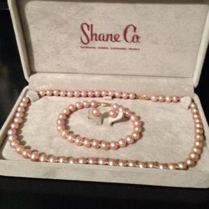 3 piece pink pearl set