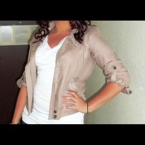 3/4 length, light weight, Taupe color jacket