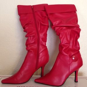 Red Boots Never Worn