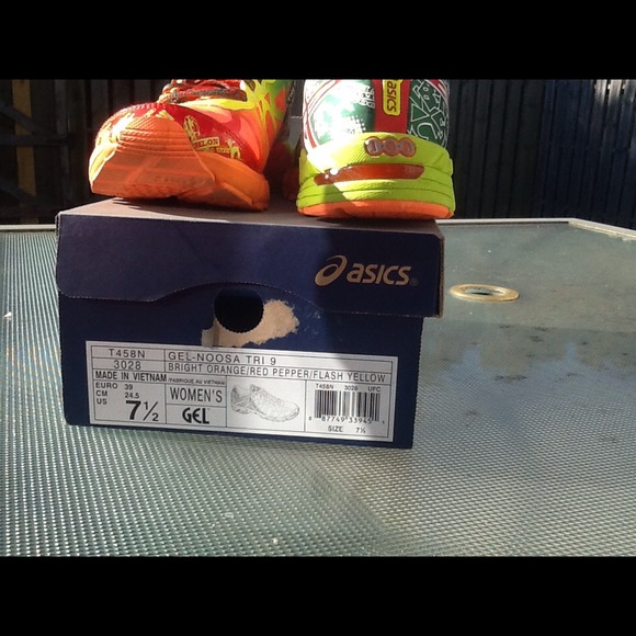 Asics Gel-Noosa Tri 9