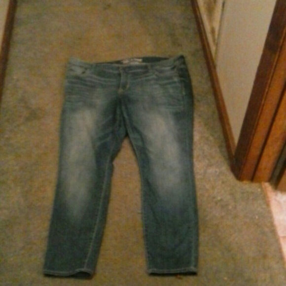 Old Navy Rockstar Skinny jeans
