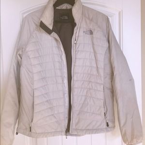 Light weight jacket