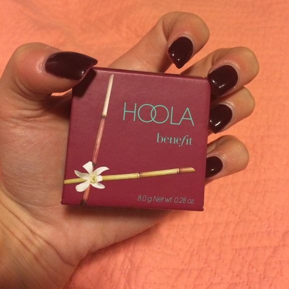 Brand new HOOLA benefit bronzer