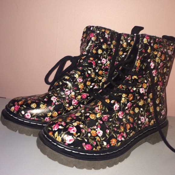 Floral Boots