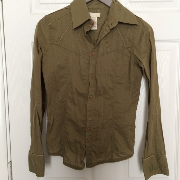 Diesel Button Up with great details!