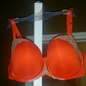 Cacique Bra 36DD NWT REDUCED!!