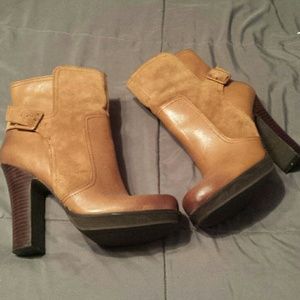 Camel ankle boots.  Only worn 2x