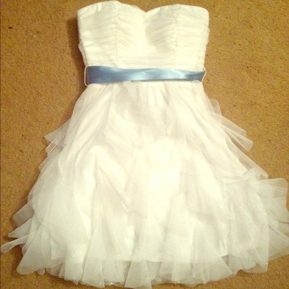 Beautiful homecoming/prom dress