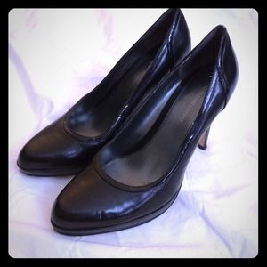 💥 FLASH SALE 💥 Bandolino black platform pumps