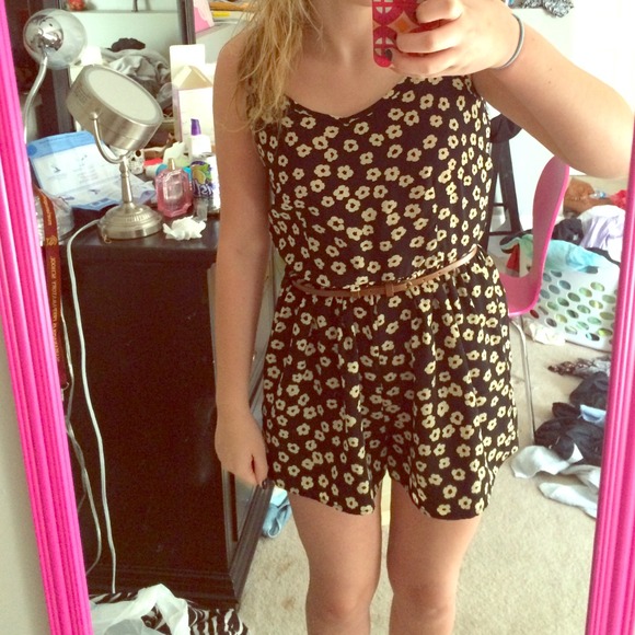 Adorable Floral Printed Playsuit