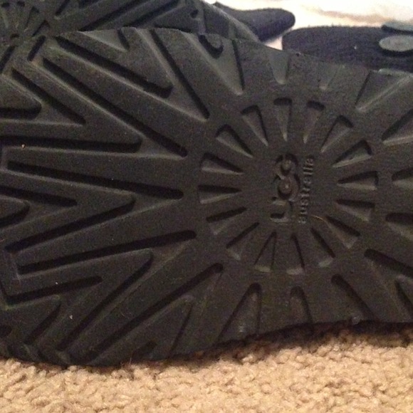 Black knit UGGs