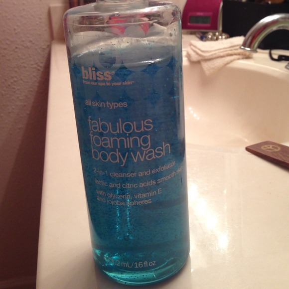 Bliss fabulous and foaming body wash