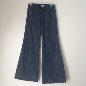 Cache Wide-Legged Jeans