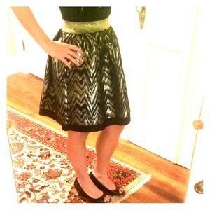 🌟Final Price🌟 Gold & Black Cocktail Skirt