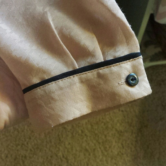 Gap silky blouse - Picture 3 of 4