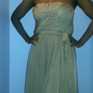 Adrianna Papell Dresses - Gold & Shimmery Cocktail Dress Adrianna Papell Dresses - Gold & Shimmery Cocktail Dress