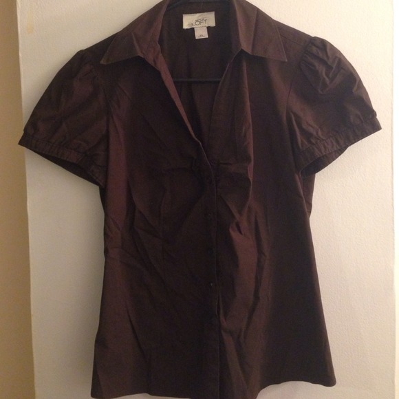 Brown short sleeve button down shirt