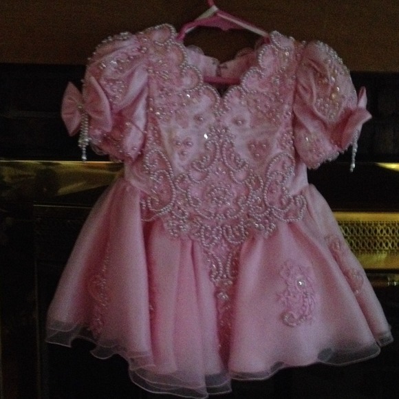 Little girls pageant dress
